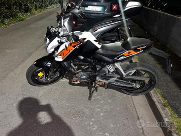 Ktm duke 125 A1