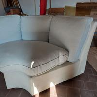 Divano ad angolo con cuscini sfoderabili