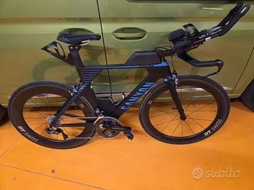 Canyon Speedmax CF tg S per triathlon o cronometro