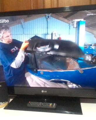 TV LCD LG 42"POLLICI