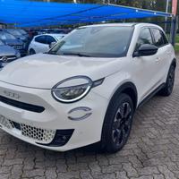 FIAT 600 Hybrid DCT MHEV La Prima