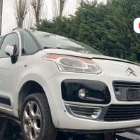 Pezzi di ricambio citroen c3 picasso anno 2010