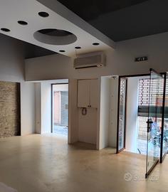 Locale commerciale in centro storico a Fano