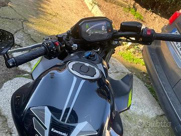 Kawasaki Z650 2022 7659km depotenziata