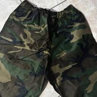 Sopra - Pantalone impermeabile mimetico tg 48