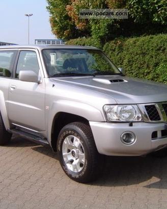 NISSAN PATROL GR 3.0  2 PORTE AUTOVETTURA MANUALE