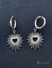 Orecchini pendenti a forma di cuore