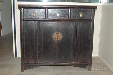 Credenza cinese