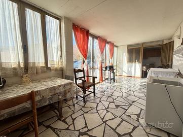 CASA SEMINDIPENDENTE A TERNI