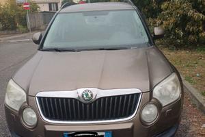 Skoda Yeti come da foto. Benzina e GPL, se
