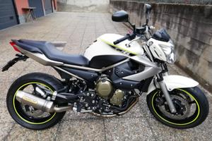 Yamaha XJ6 - 16.500 KM - Scarico Arrow -