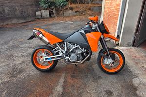 KTM 950 SM