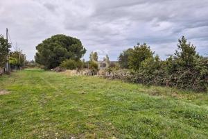 Terreno posto auto
