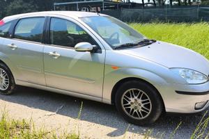 ford focus 1.6 ghia
