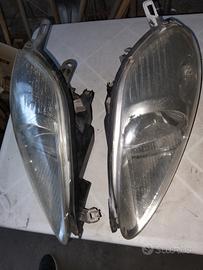 fari anteriori grande punto