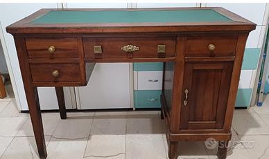 Scrivania vintage anni 30