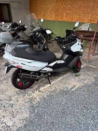 scooter kymco xciting 300
