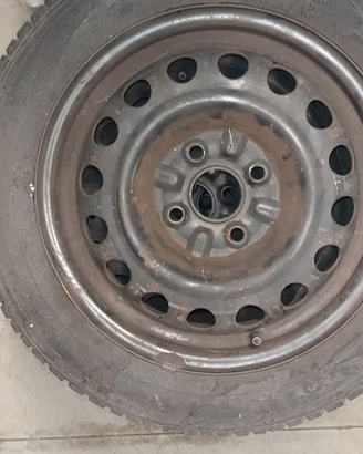 Cerchi in ferro Toyota Aygo da 14 pollici