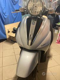 Beverly 250 cruiser -2010