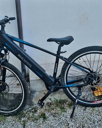 Bici elettrica macwell