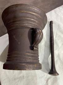 Mortaio di bronzo