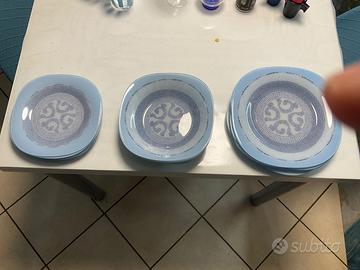 Servizio piatti completo