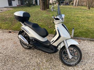 Scooter Piaggio Beverly 300