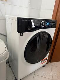 Lavatrice a libera installazione Whirlpool 8k