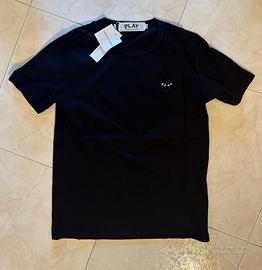 maglietta comme des garcon