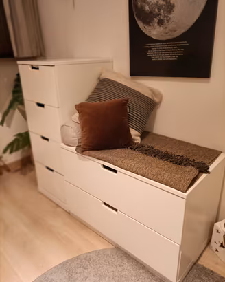 Combinazione cassettiera Ikea serie Nordli 