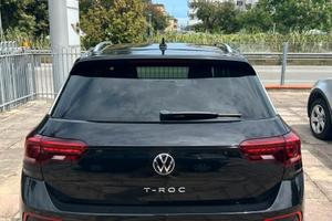 Volkswagen T-Roc Style 2.0 TDI SCR 85KW 6-Speed 4