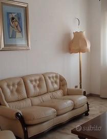 salotto in pelle pari al nuovo