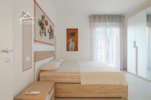 Curato appartamento 160m mare _ G10