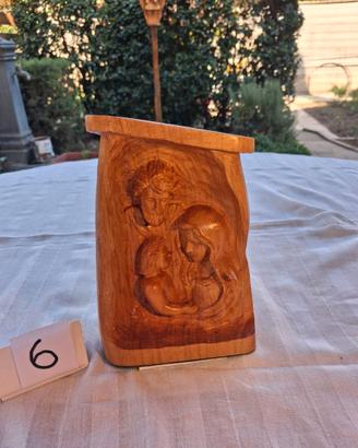 Sacra Famiglia in bassorilievo, legno di Ciliegio