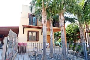 VILLA SINGOLA A TRAPANI