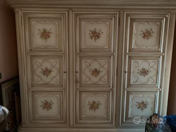 Armadio stule veneziano