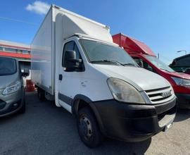 IVECO Daily CENTINATO 35C12 2.3 Hpi MOTORE NUOV