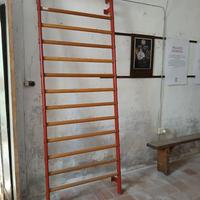 spalliera svedese per mantenersi in forma