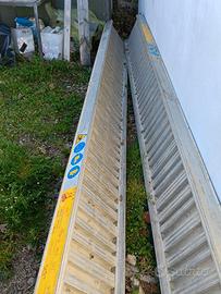 Martello per miniescavatore+ rampe carico