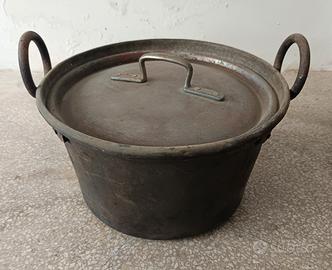 pentolone calderone antico