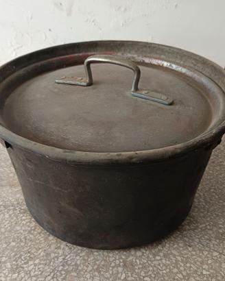 pentolone calderone antico