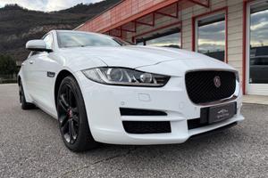 Jaguar XE - Prestige - FULL OPTIONAL