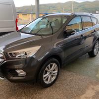 Ford Kuga 2.0 TDCI 120 CV S&S 2WD Powershift Busin