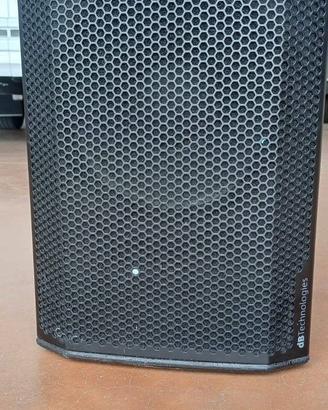 Coppia di subwoofer Db technologies 12” attivi