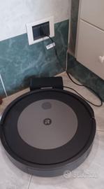 Roomba Combo robot aspirapolvere lavapavimenti