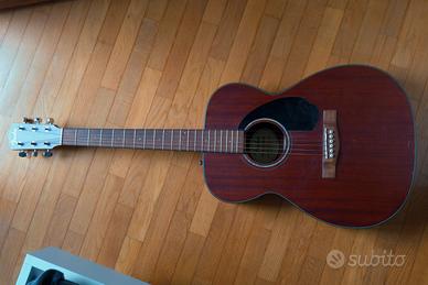 Chitarra Acustica  Fender in Mogano + accessori 