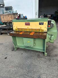 Cesoia a ghigliottina Taglio 1050 x 5 mm