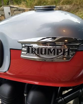 Triumph Scrambler 900