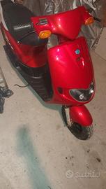 piaggio zip