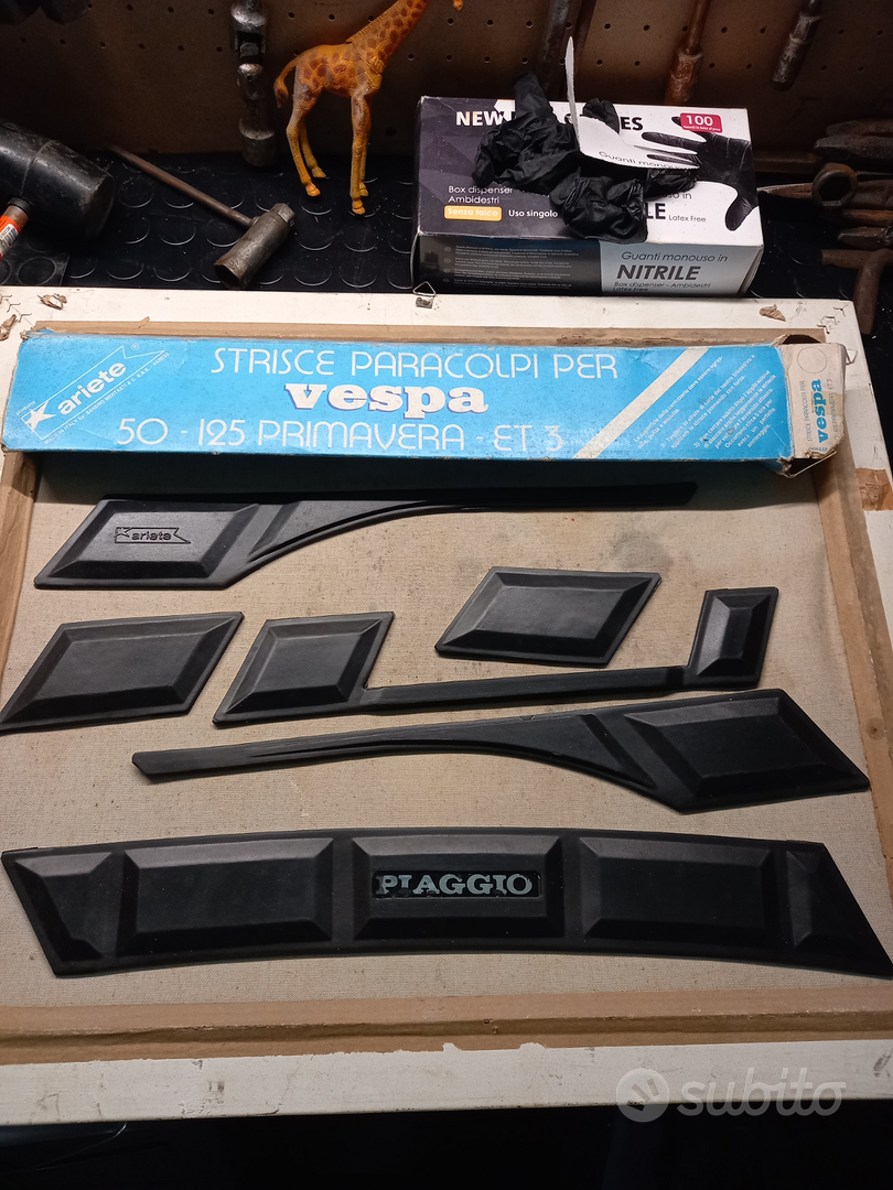 Paracolpi vespa et3 special 125 primavera Accessori Moto In vendita a